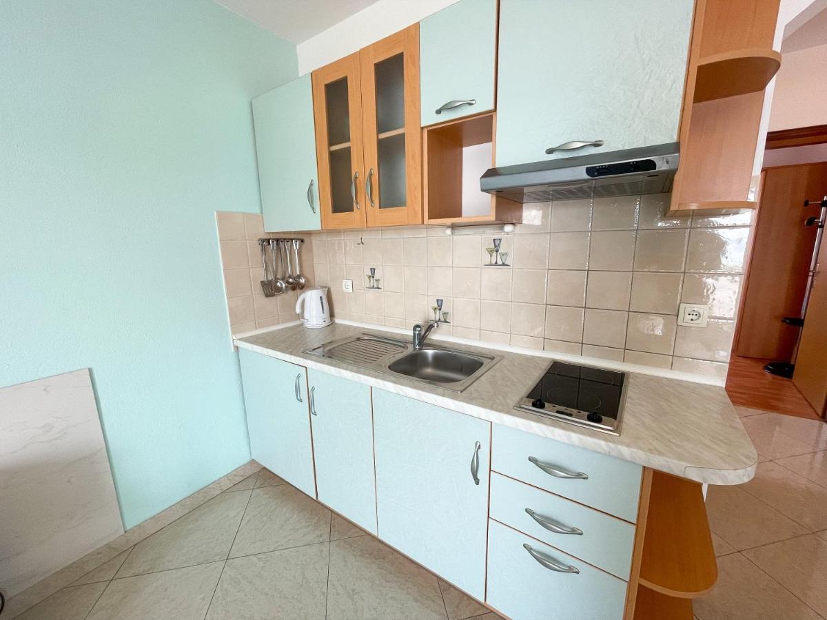 דראמליי Apartmani Toni מראה חיצוני תמונה