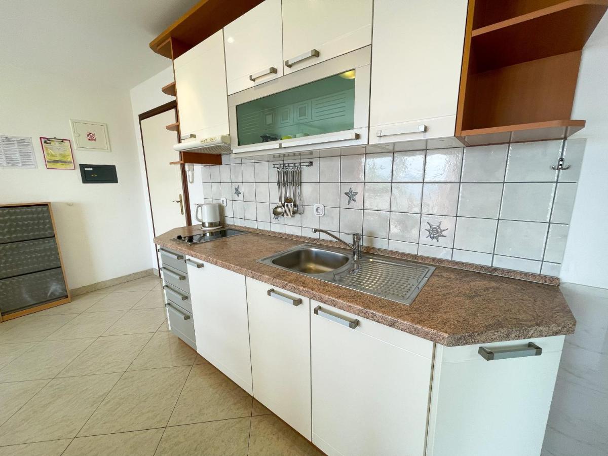 דראמליי Apartmani Toni מראה חיצוני תמונה