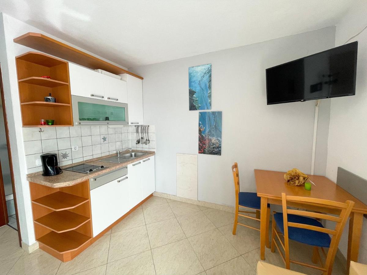 דראמליי Apartmani Toni מראה חיצוני תמונה