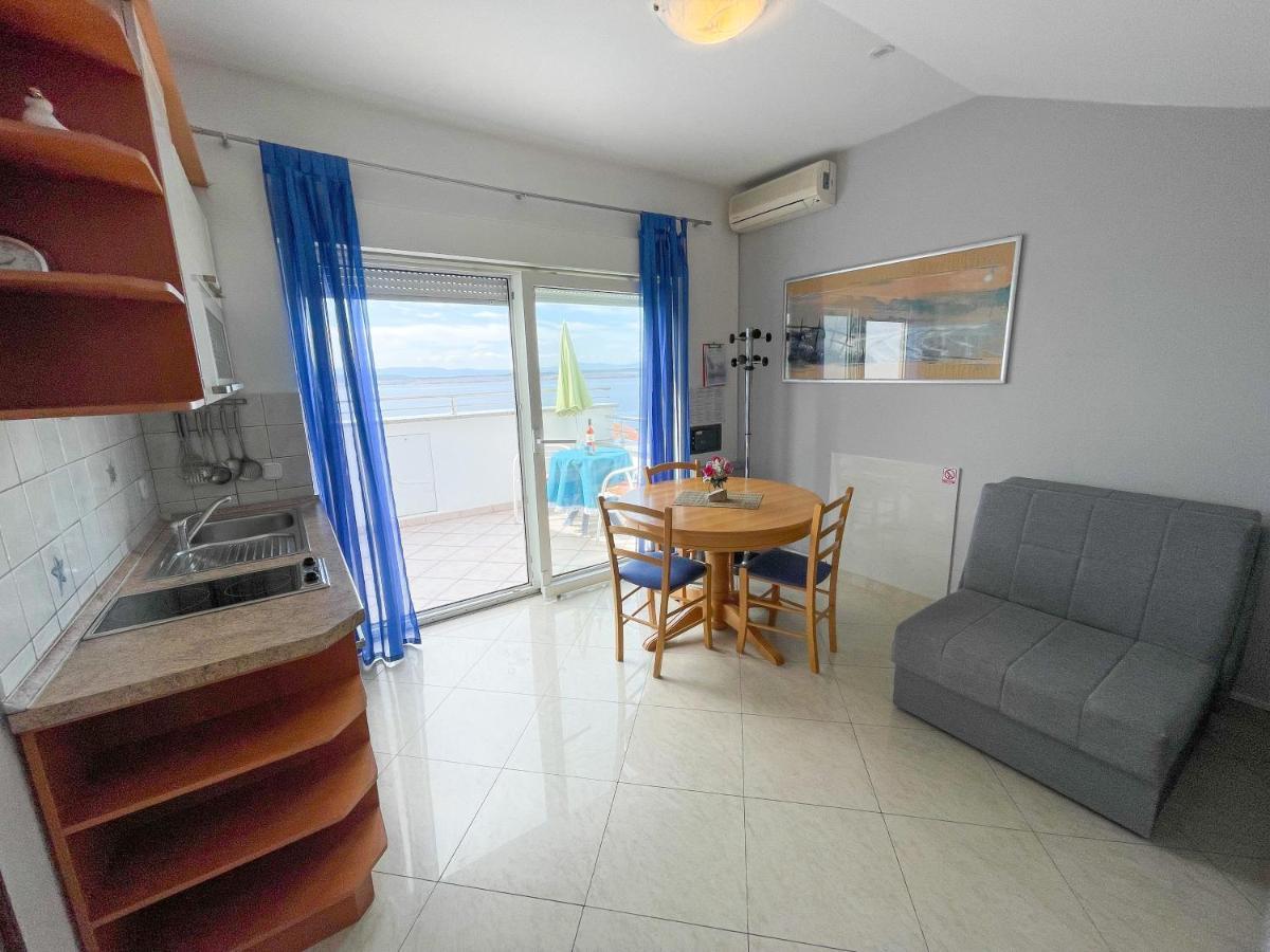 דראמליי Apartmani Toni מראה חיצוני תמונה